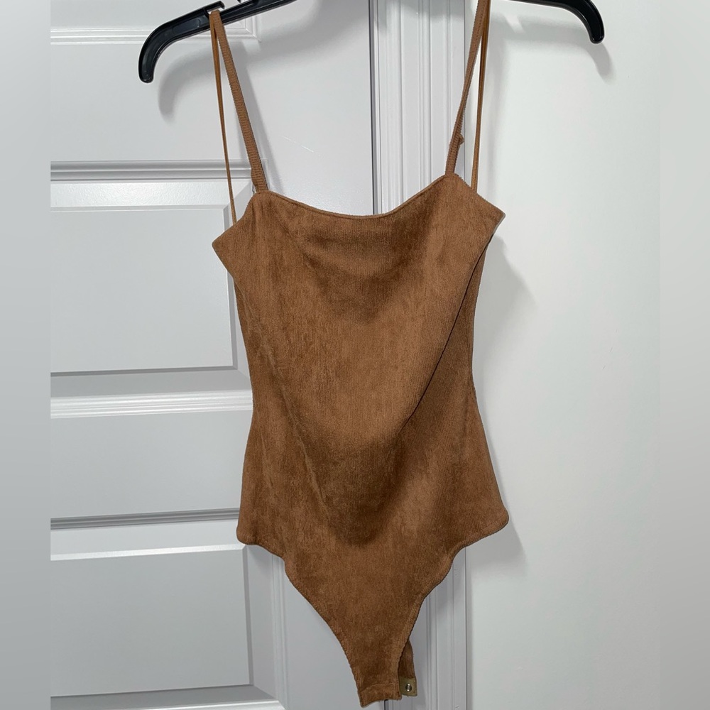Bodysuit. Ribbed. Suede material. Spaghetti straps. Size S.